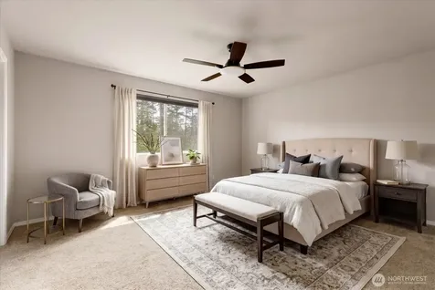 930 Cove View Circle Oak Harbor WA 98277