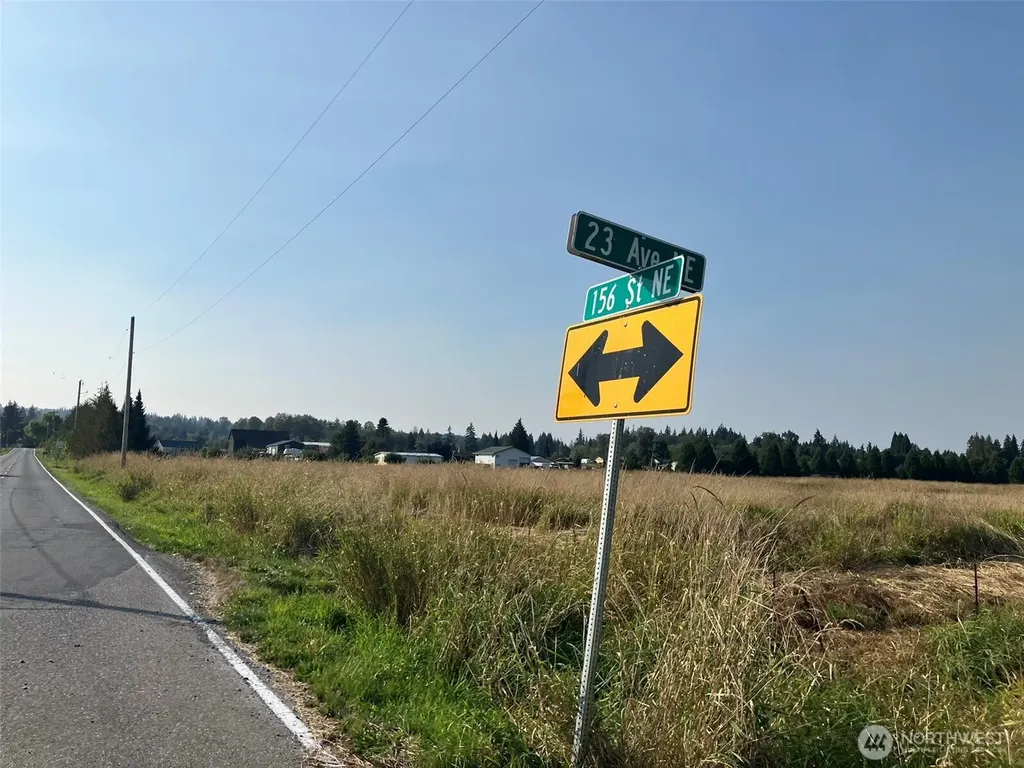 23 156th Street NE Marysville WA 98271
