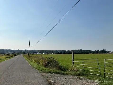 23 156th Street NE Marysville WA 98271