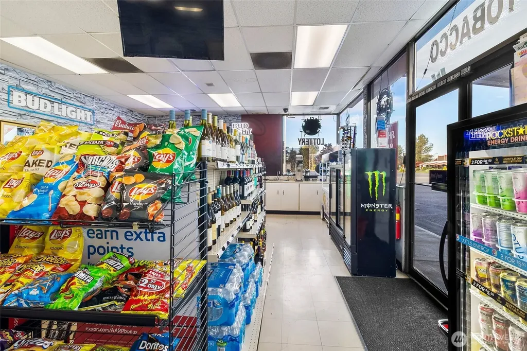 321 D Street Blaine WA 98230