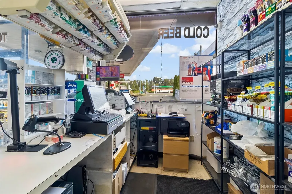 321 D Street Blaine WA 98230