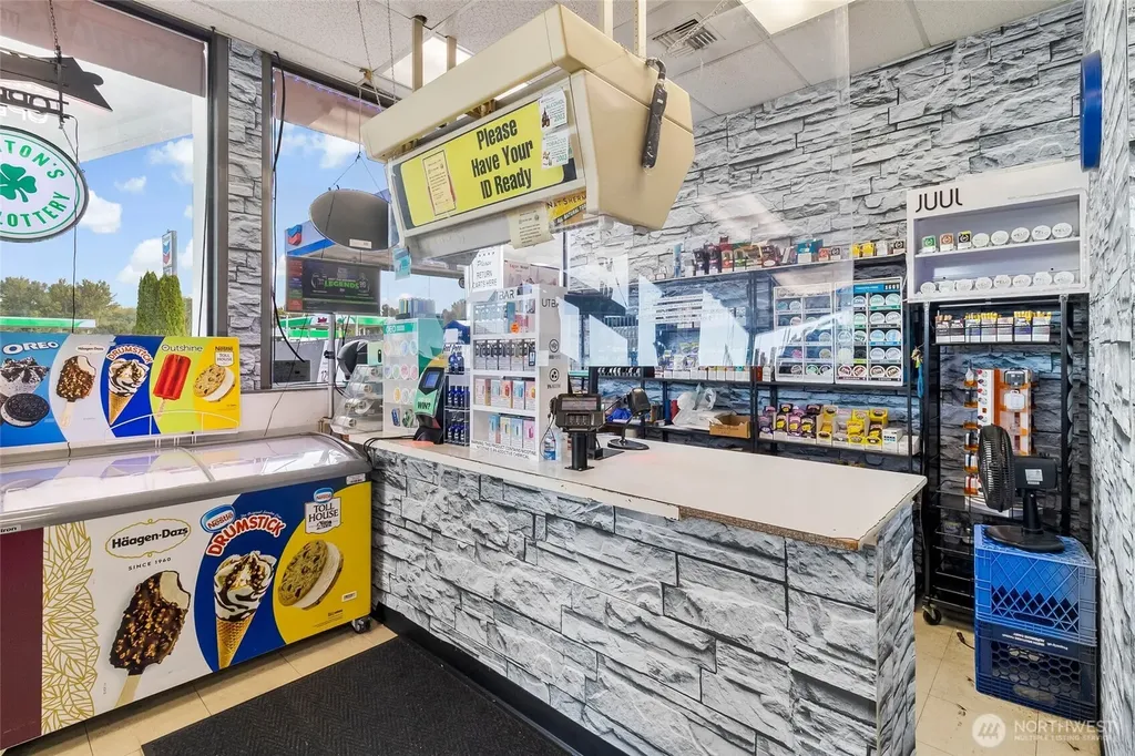 321 D Street Blaine WA 98230