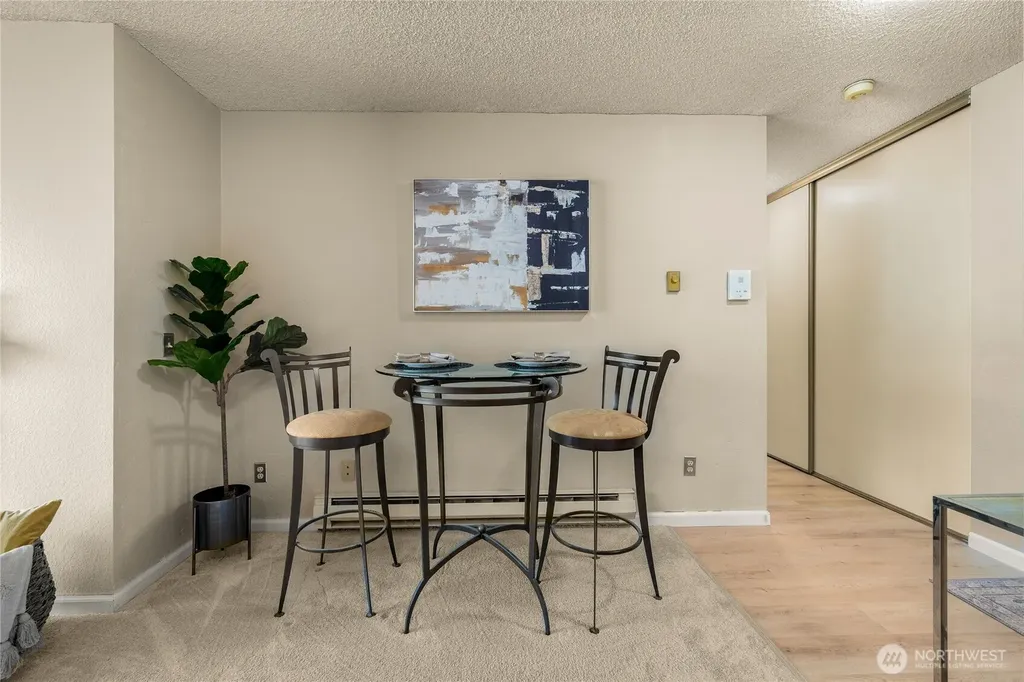 1175 Harrington Place NE Renton WA 98056