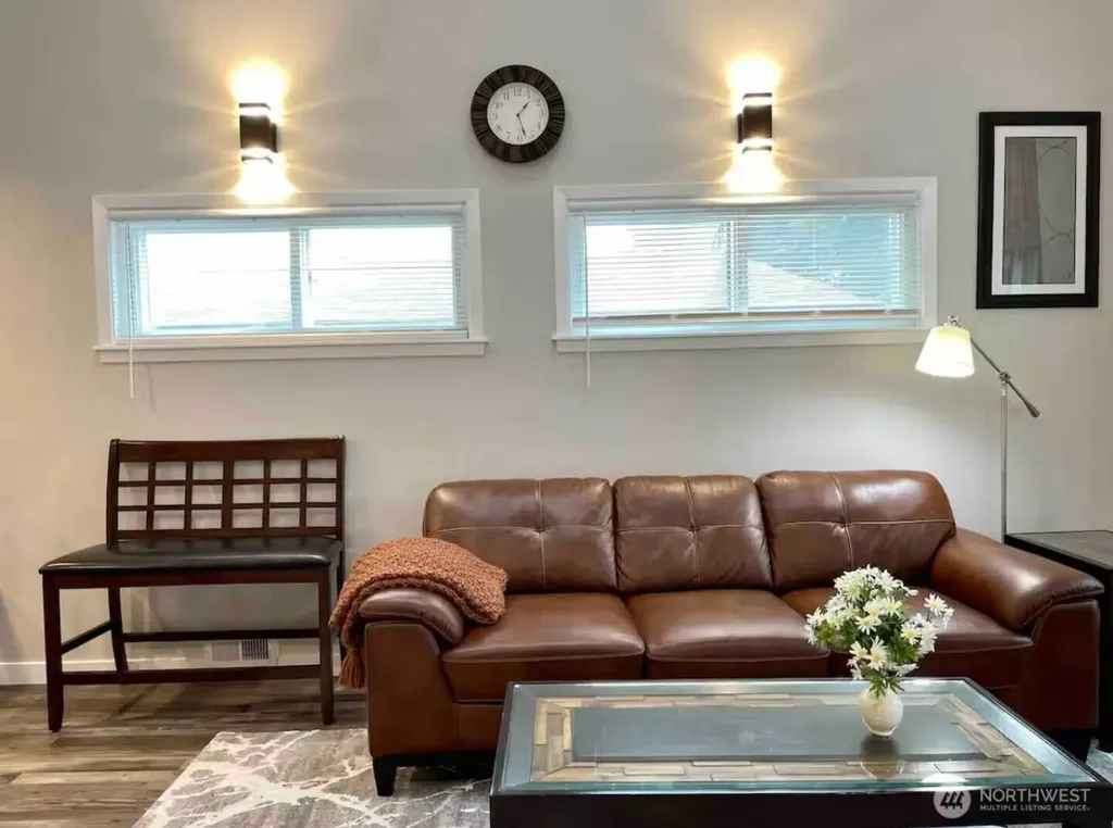 9240 39th Avenue S Seattle WA 98118
