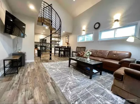 9240 39th Avenue S Seattle WA 98118