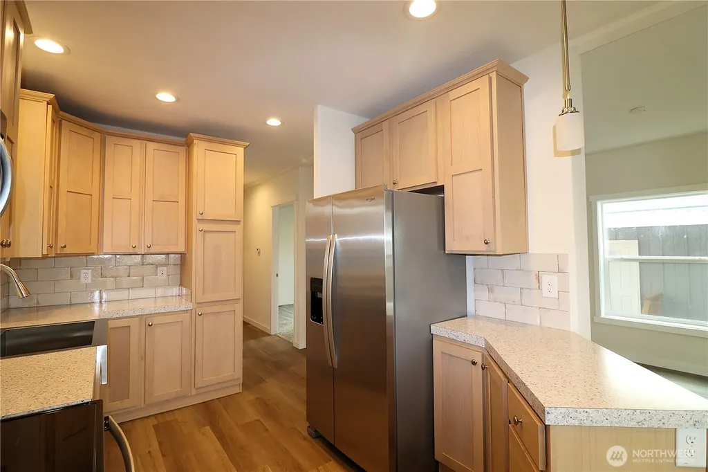3421 S 182nd Street Seatac WA 98188