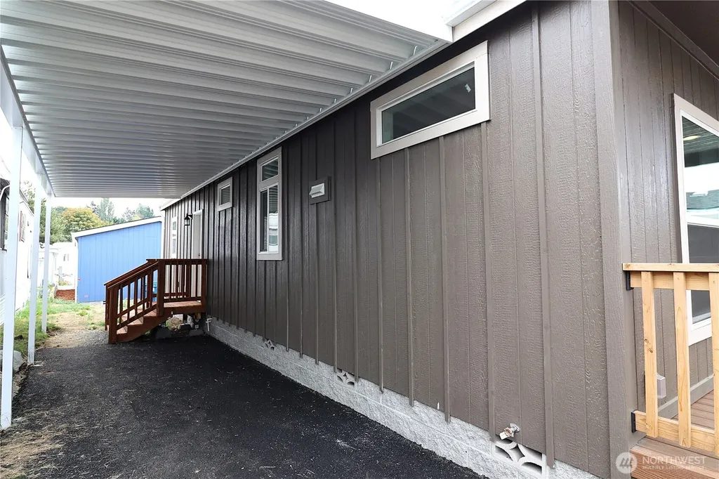 3421 S 182nd Street Seatac WA 98188