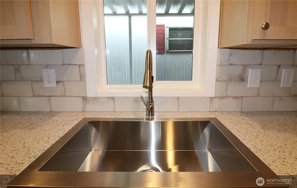 3213 S 182nd Place Seatac WA 98188