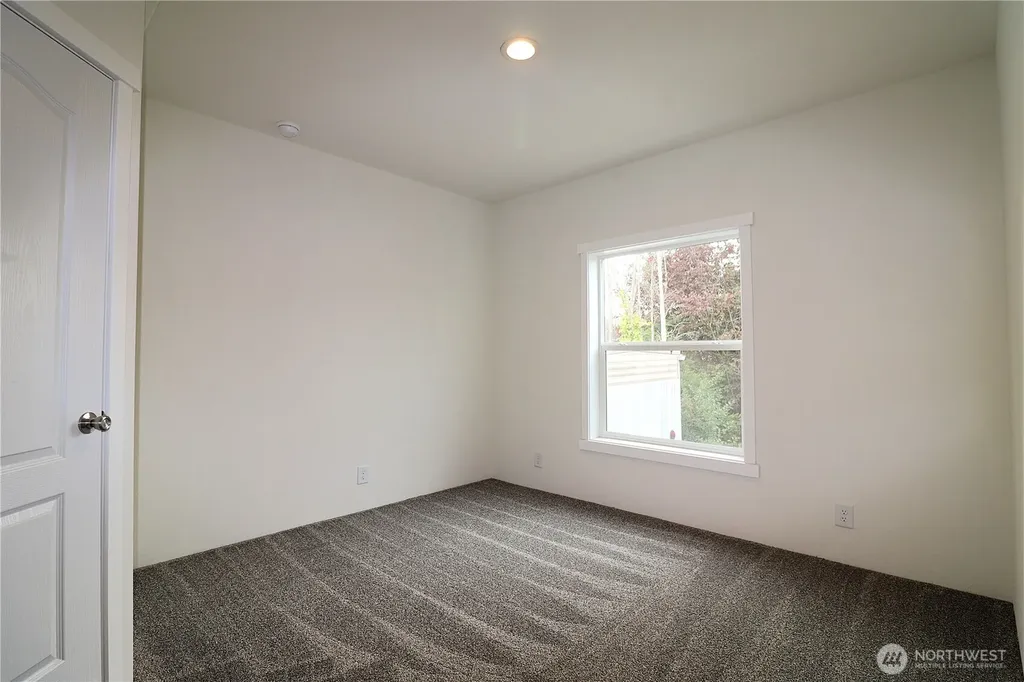 3213 S 182nd Place Seatac WA 98188