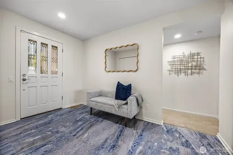 17442 NE 40th Place Redmond WA 98052