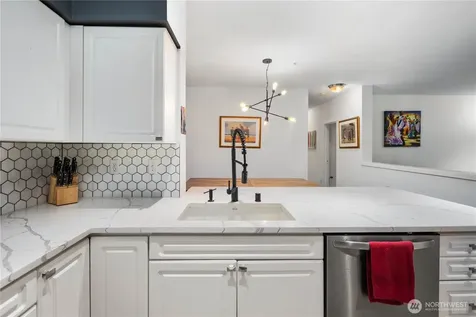 107 164th Street SE Bothell WA 98012