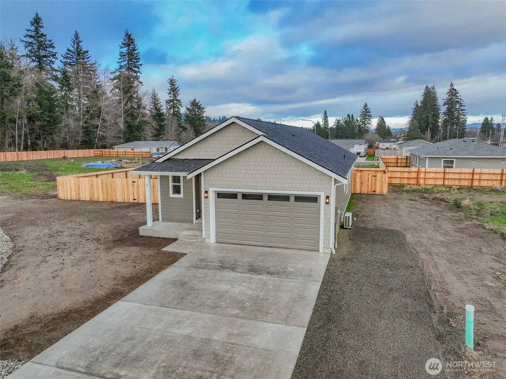 8 Hobble Creek Street Elma WA 98541