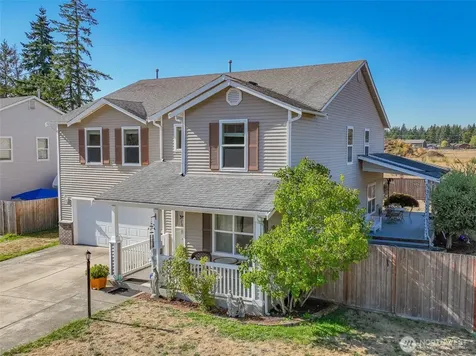 308 Easy Street SE Rainier WA 98576