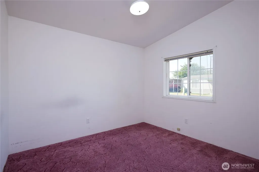 808 SE Mockingbird Drive College Place WA 99324