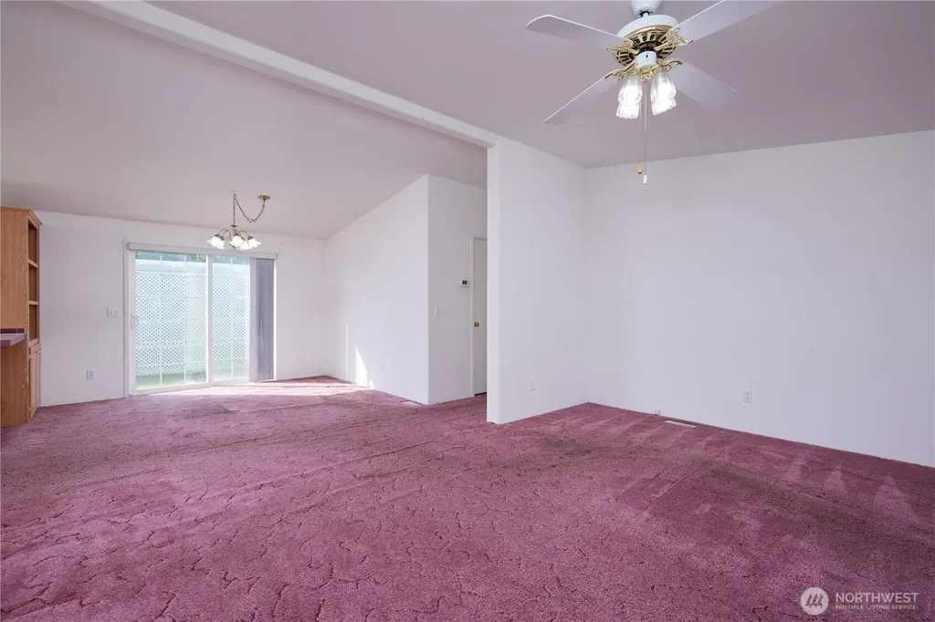 808 SE Mockingbird Drive College Place WA 99324