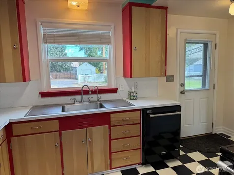 317 Ash Street S Omak WA 98841