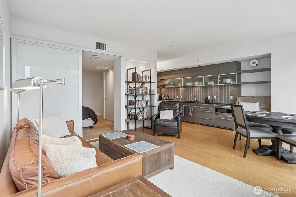 820 Blanchard Street Seattle WA 98121