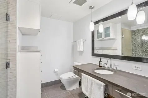 820 Blanchard Street Seattle WA 98121
