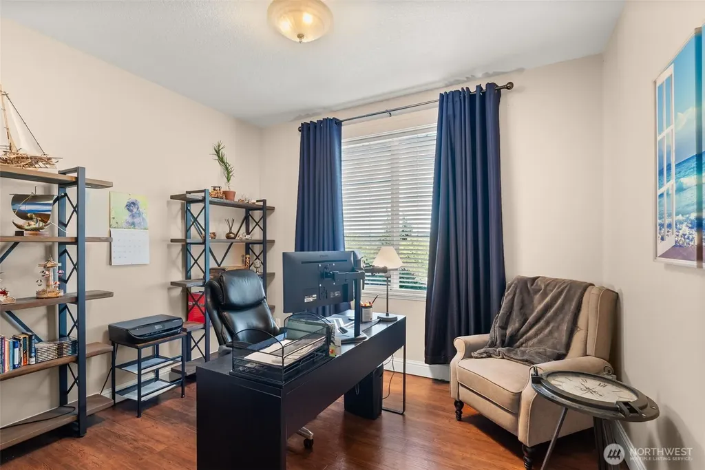 1480 Pacific Avenue Raymond WA 98577