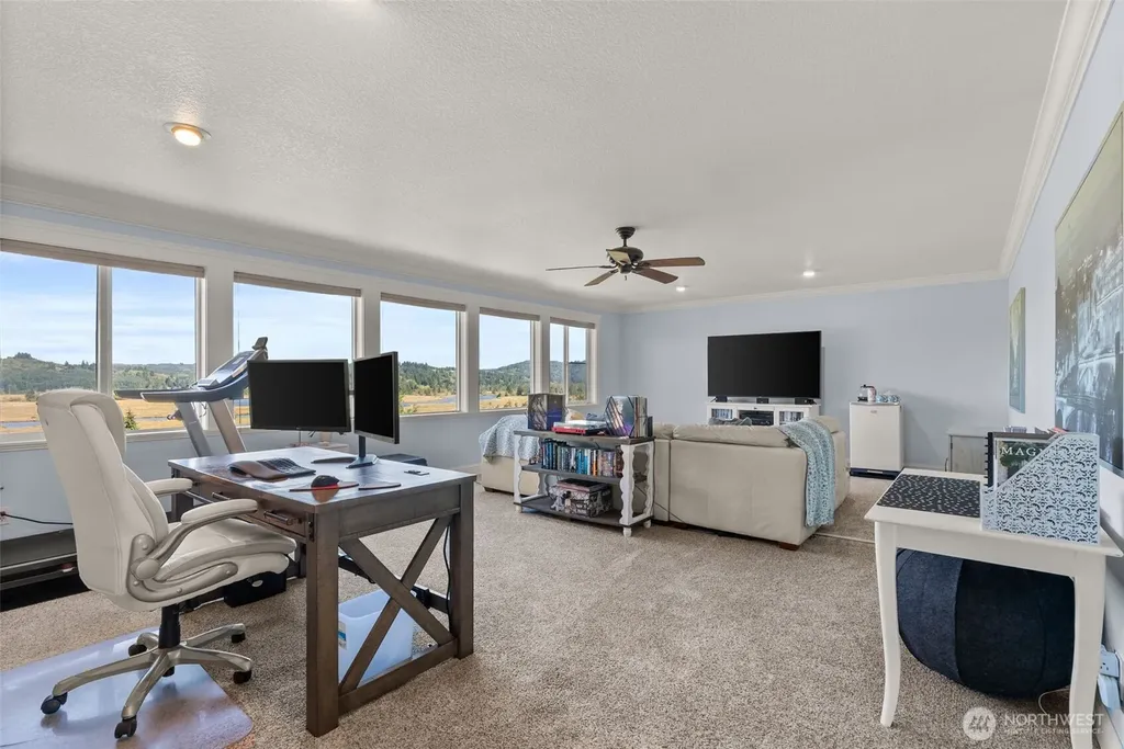 1480 Pacific Avenue Raymond WA 98577