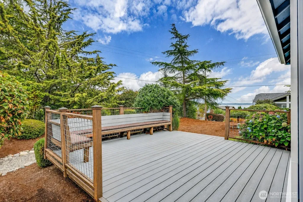 2440 Alaska Avenue E Port Orchard WA 98366