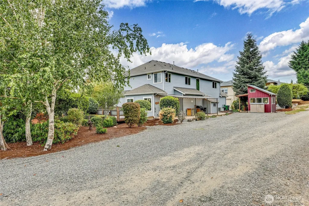 2440 Alaska Avenue E Port Orchard WA 98366