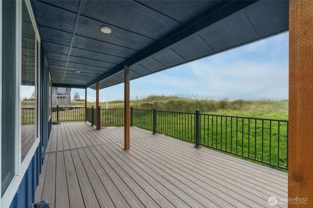 31101 G Street Ocean Park WA 98640