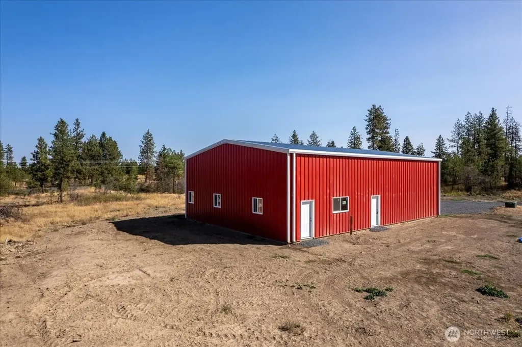 35000 Miles Creston Road N Creston WA 99117