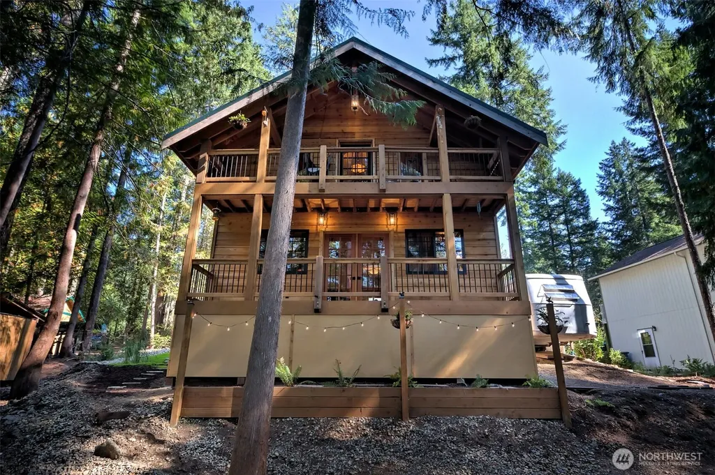 1341 E St. Andrews Drive Shelton WA 98584