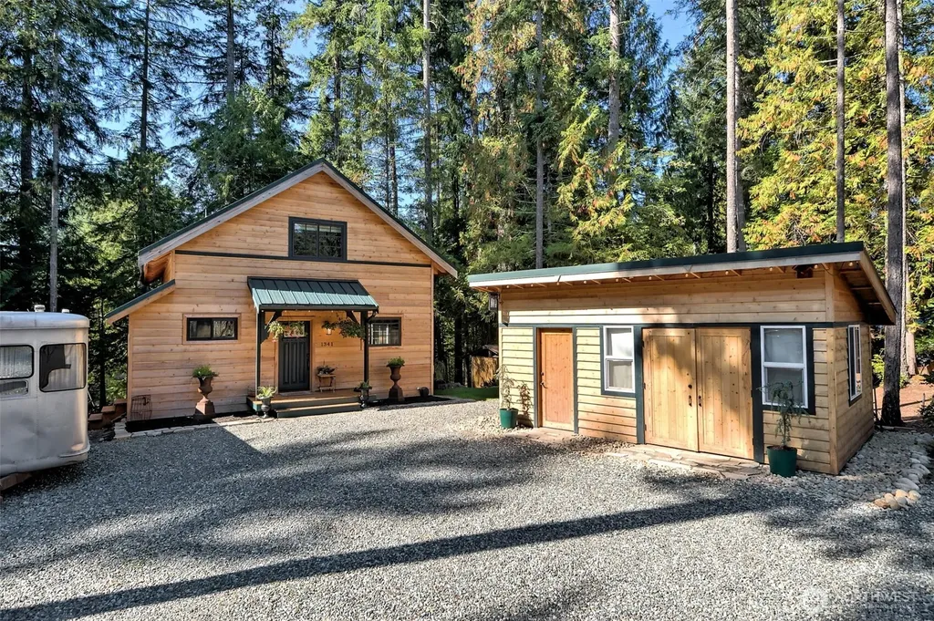 1341 E St. Andrews Drive Shelton WA 98584