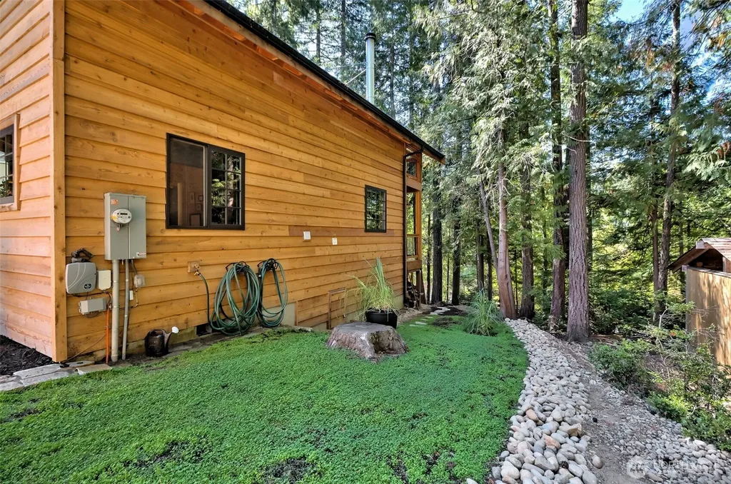 1341 E St. Andrews Drive Shelton WA 98584