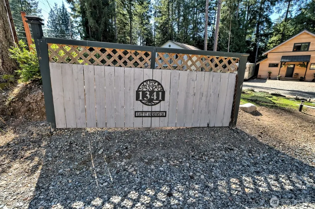 1341 E St. Andrews Drive Shelton WA 98584