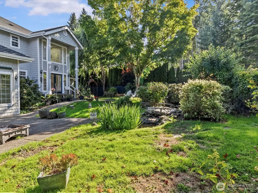 100 E Old Winery Road Shelton WA 98584
