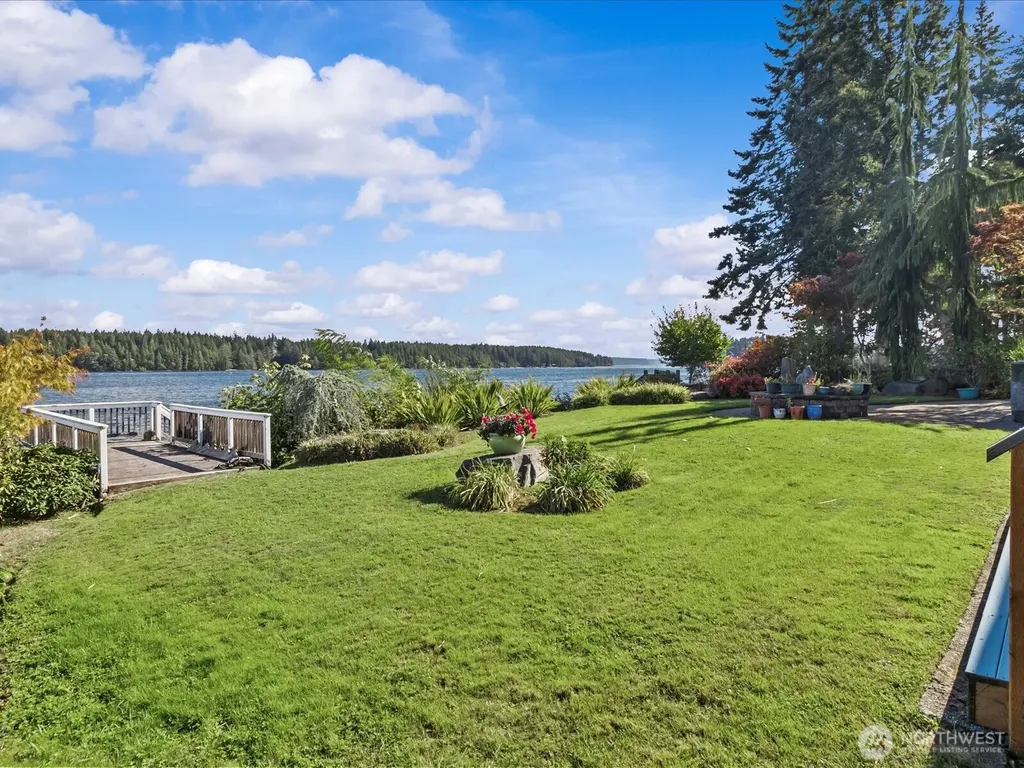 100 E Old Winery Road Shelton WA 98584