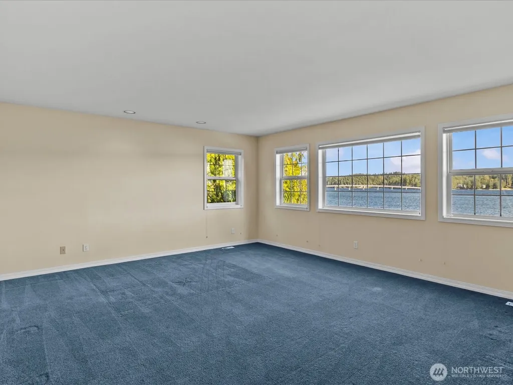 100 E Old Winery Road Shelton WA 98584