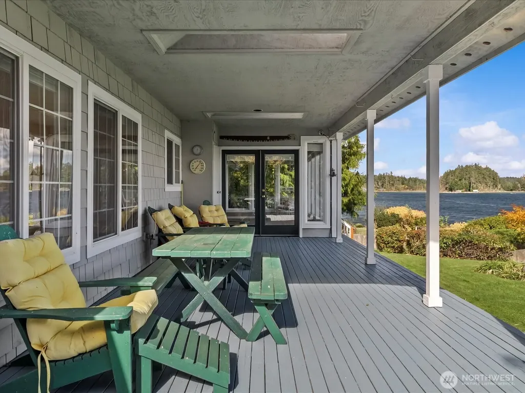 100 E Old Winery Road Shelton WA 98584