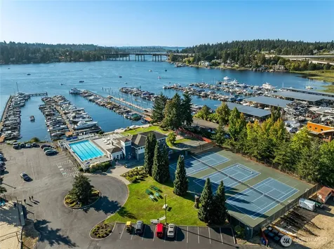 106 Cascade Key Bellevue WA 98006