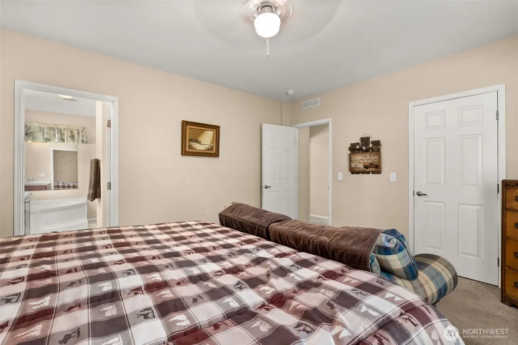 22010 Summers Road SW Centralia WA 98531