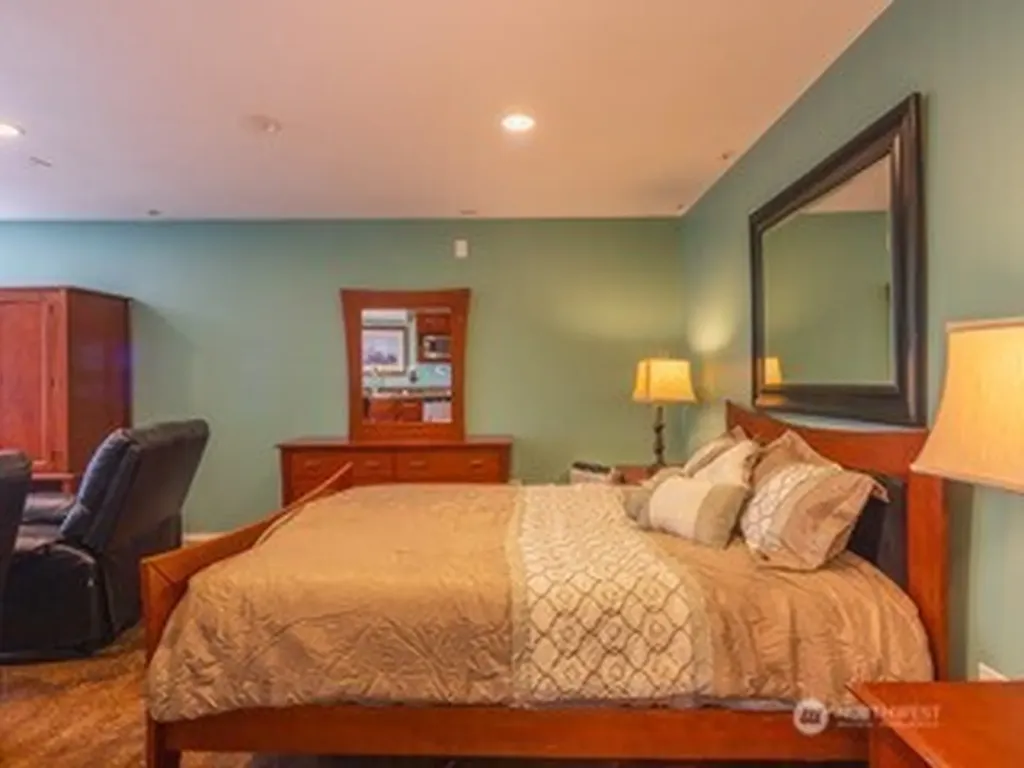 291 Pleasant Harbor Road Brinnon WA 98320