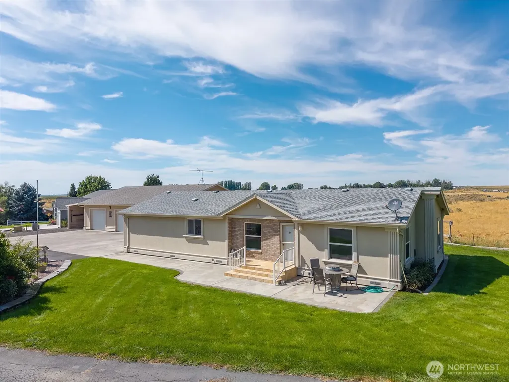 10624 Handicap Drive SE Warden WA 98857