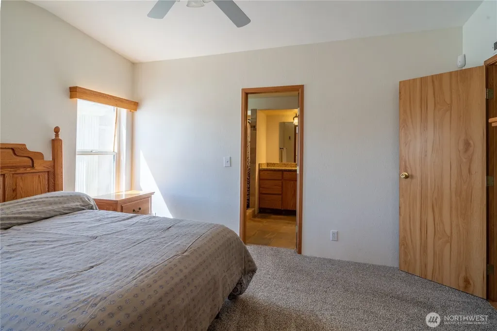 10624 Handicap Drive SE Warden WA 98857