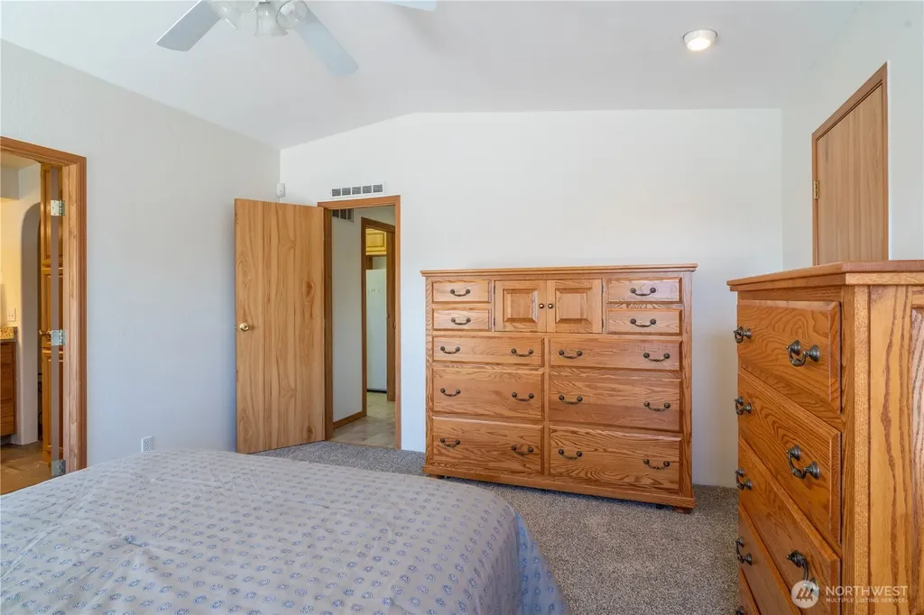10624 Handicap Drive SE Warden WA 98857