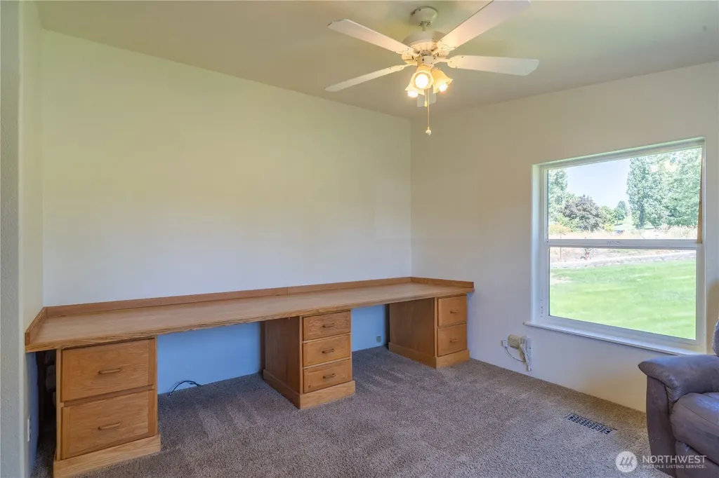 10624 Handicap Drive SE Warden WA 98857