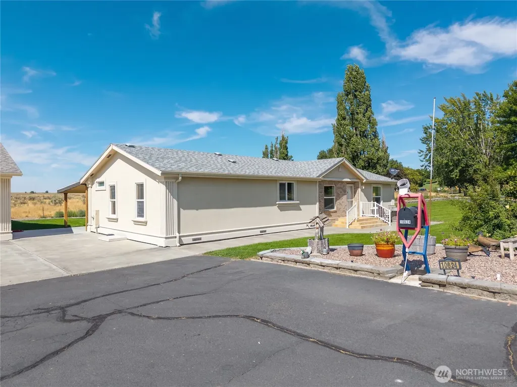10624 Handicap Drive SE Warden WA 98857