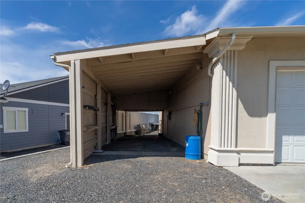10624 Handicap Drive SE Warden WA 98857