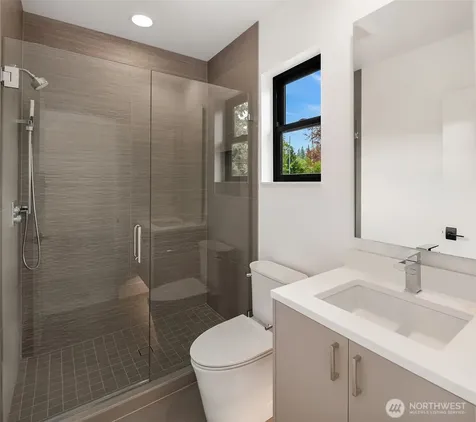 10411 NE 28th Place Bellevue WA 98004