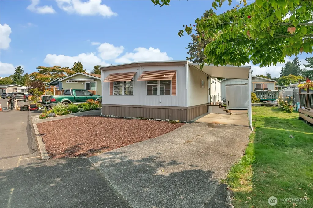 18316 34th Avenue S Seatac WA 98188
