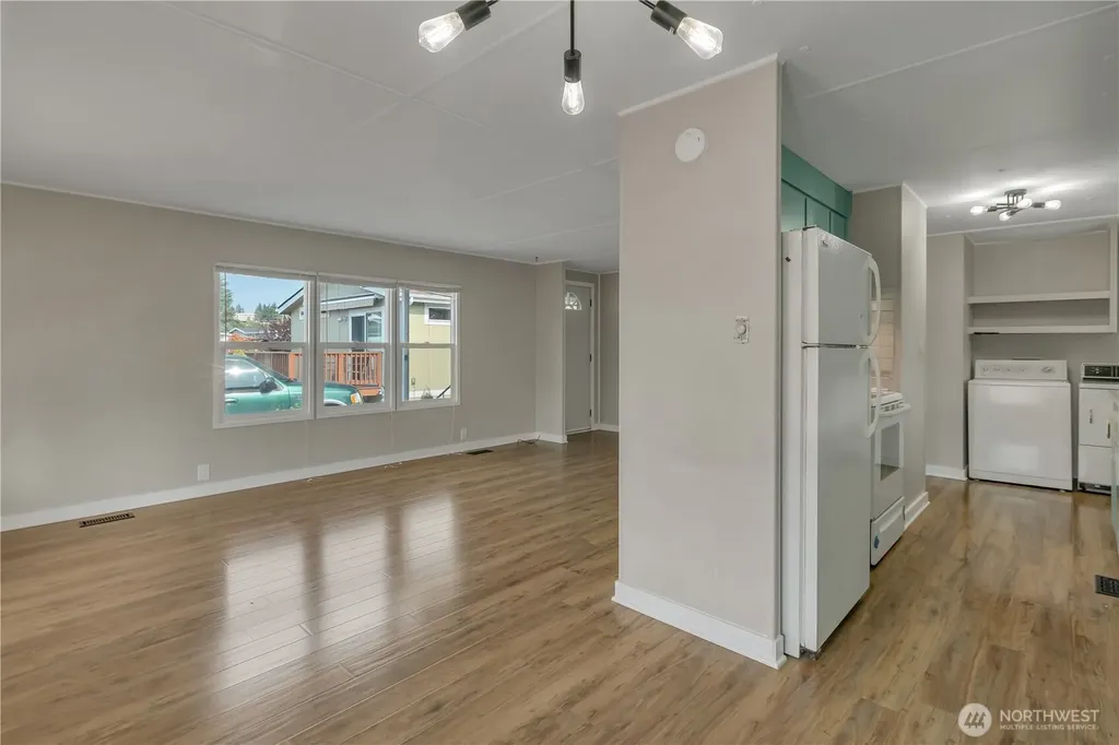 18316 34th Avenue S Seatac WA 98188