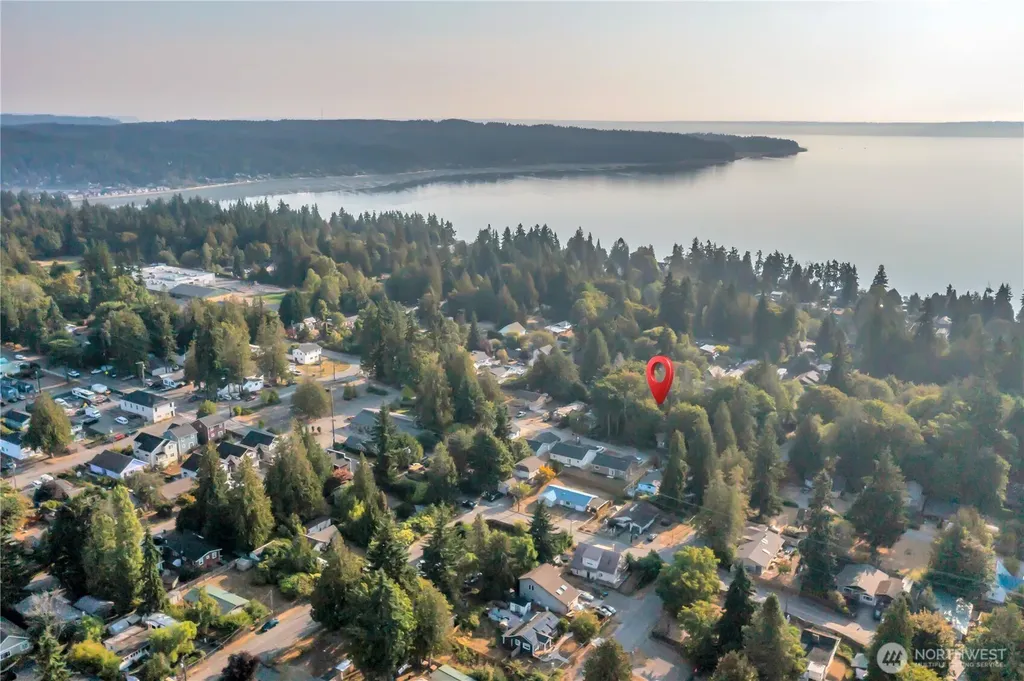18610 5th Avenue NE Suquamish WA 98392
