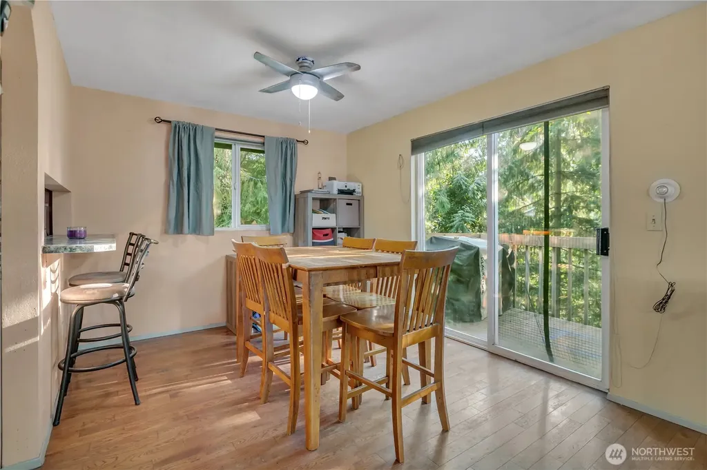 18610 5th Avenue NE Suquamish WA 98392